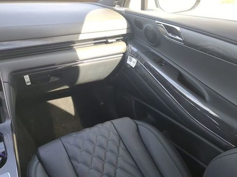 New 2026 Genesis GV80 3.5T e-SC image 15