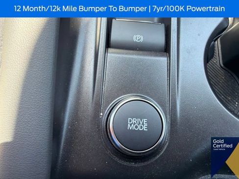 Used 2025 Ford Explorer Active RWD image 38