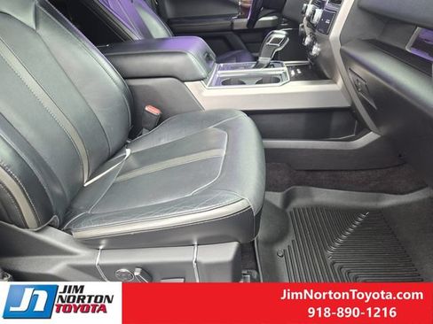 Used 2017 Ford F150 Platinum w/ Equipment Group 701A Luxury AWD/4WD image 16