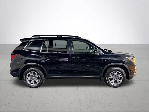 Certified 2022 Honda Passport TrailSport image 6