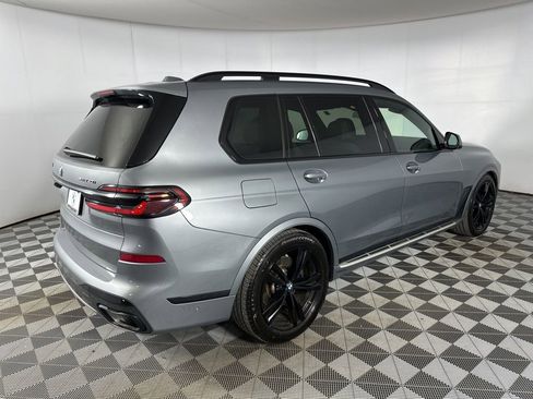Certified 2025 BMW X7 xDrive40i w/ Executive Package AWD/4WD image 31