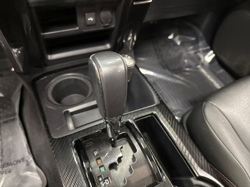 Used 2020 Toyota 4Runner Venture w/ Moonroof Package image 35