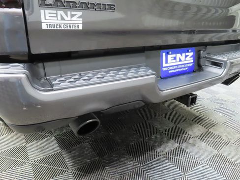 Used 2023 RAM 1500 Laramie AWD/4WD image 39