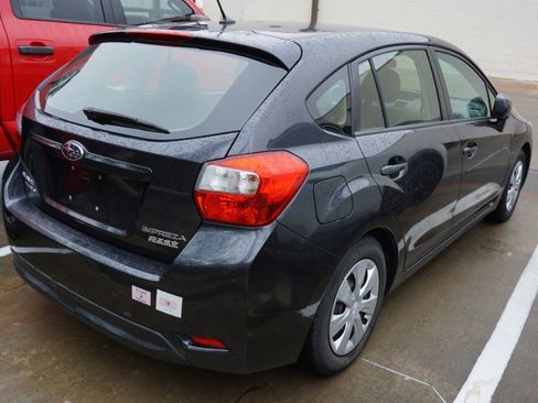 Used 2014 Subaru Impreza 2.0i image 3
