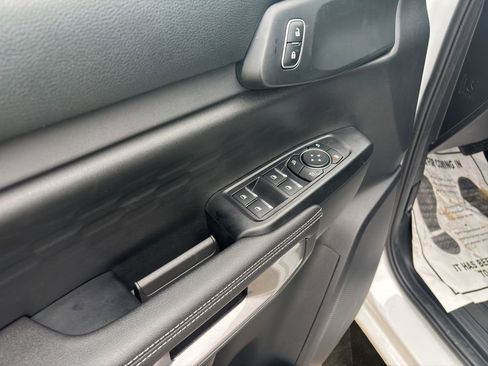 New 2025 Ford Ranger XLT RWD image 18