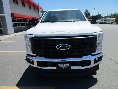 New 2026 Ford F250 XL w/ XL Chrome Package AWD/4WD image 4