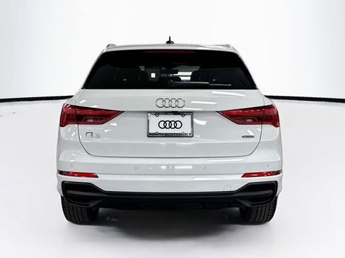 Certified 2024 Audi Q3 2.0T Premium Plus image 6