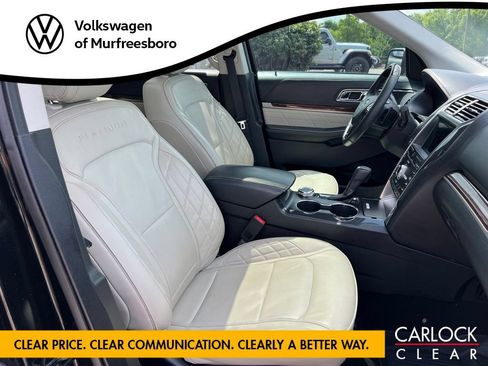 Used 2018 Ford Explorer Platinum AWD/4WD image 27