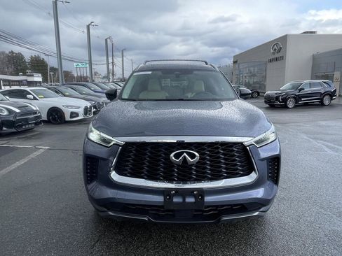 Used 2025 INFINITI QX60 Sensory w/ Vision Package image 2