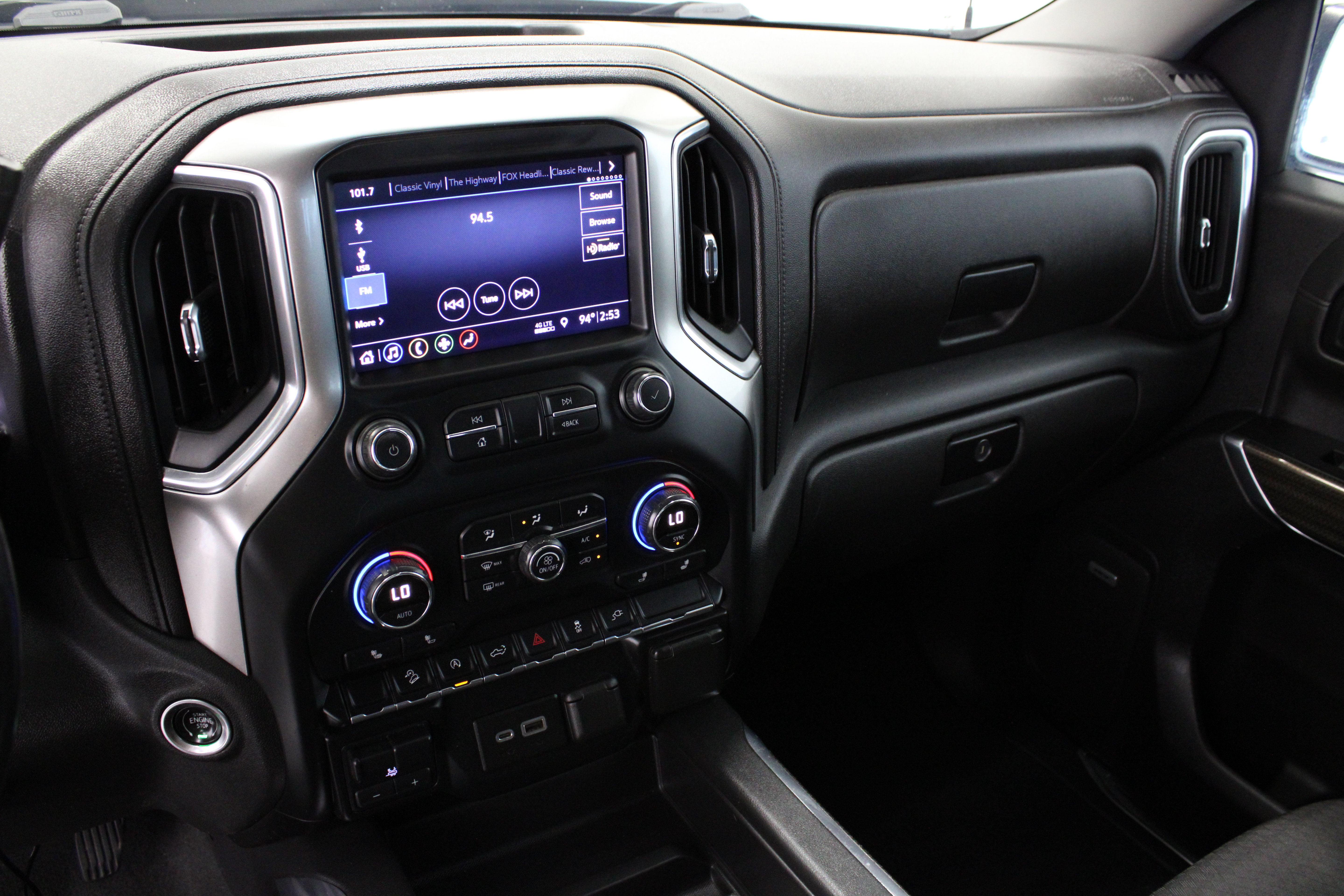 Used 2019 Chevrolet Silverado 1500 RST w/ All-Star Edition AWD/4WD image 18