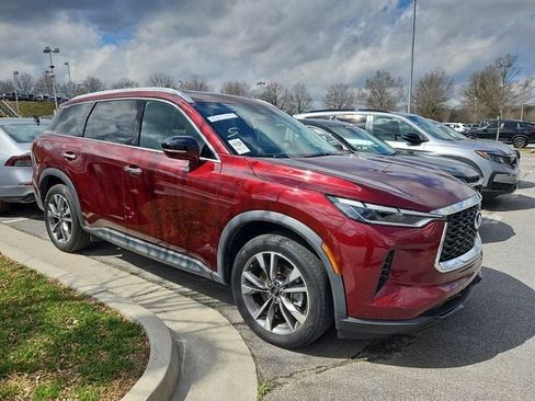 Used 2023 INFINITI QX60 Luxe image 10