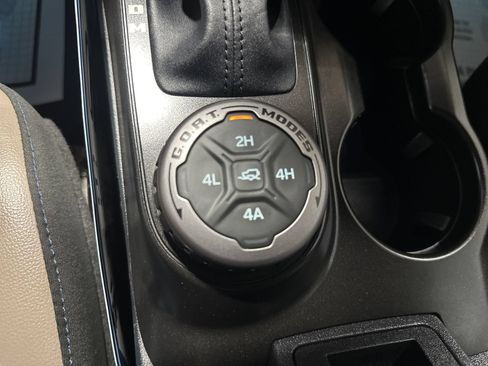Used 2023 Ford Bronco Wildtrak AWD/4WD image 73