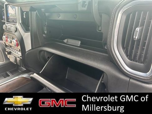 Used 2023 GMC Sierra 2500 SLT w/ SLT Convenience Package AWD/4WD image 31