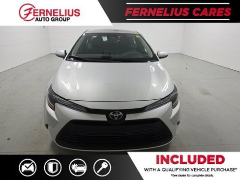 New 2026 Toyota Corolla LE image 2