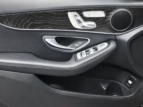 Used 2018 Mercedes-Benz C 300 Sedan w/ Premium Package image 13