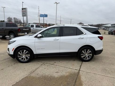 Used 2023 Chevrolet Equinox Premier w/ LPO, Floor Liner Package image 4