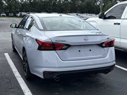 Certified 2024 Nissan Altima 2.5 SR FWD image 5