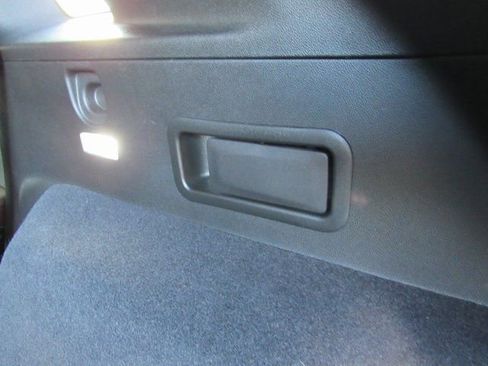 Certified 2025 Cadillac XT5 Premium Luxury w/ LPO, Bronce Accent Package image 32