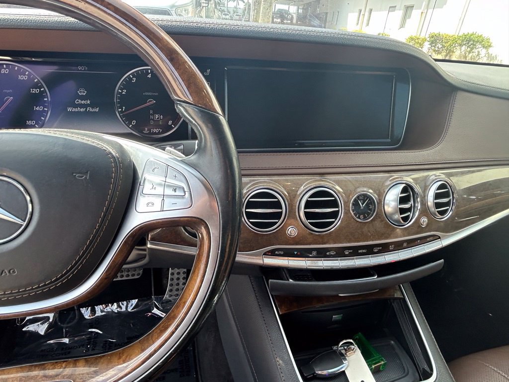 Used 2015 Mercedes-Benz S 550 Sedan image 33