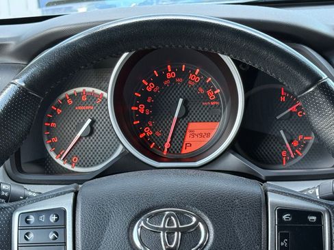 Used 2012 Toyota 4Runner SR5 w/ Premium Pkg w/3rd Row Seat image 29