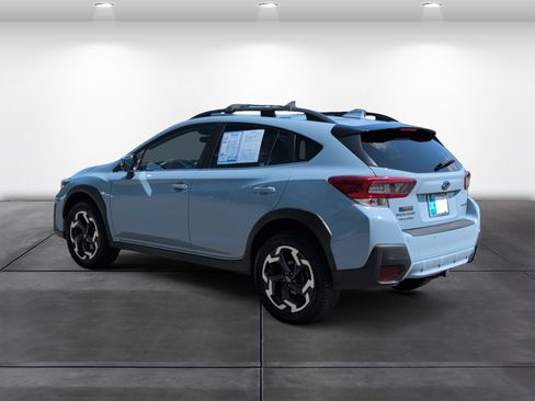 Used 2022 Subaru Crosstrek 2.5i Limited w/ Moonroof Package 2 AWD/4WD image 3