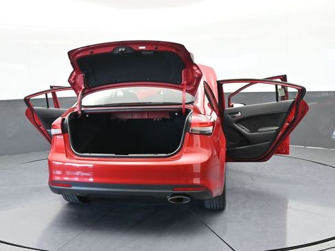 Used 2017 Kia Forte S image 68