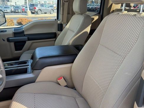 Used 2017 Ford F150 XLT w/ Equipment Group 302A Luxury image 26