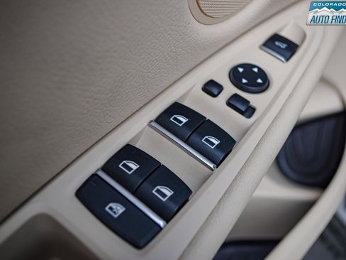 Used 2015 BMW X5 xDrive50i image 11