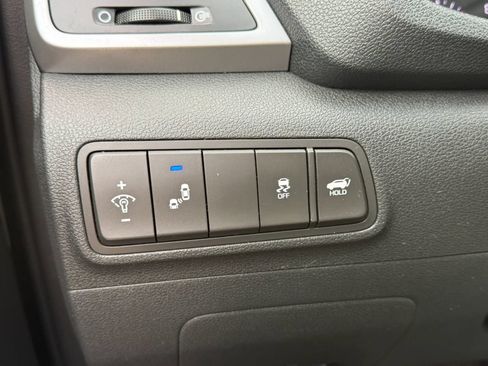 Used 2017 Hyundai Tucson Sport AWD/4WD image 23