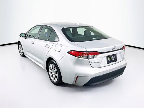 Used 2024 Toyota Corolla LE image 5