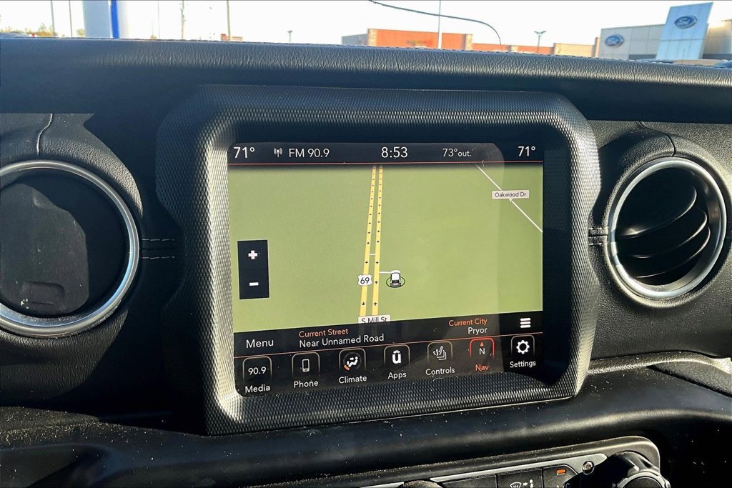 Used 2023 Jeep Gladiator Overland w/ Popular Equipment Package AWD/4WD image 24