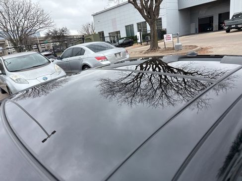 Used 2017 Nissan Maxima Platinum image 5