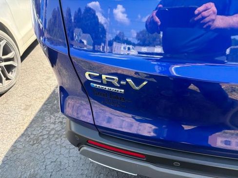 Used 2024 Honda CR-V Sport Touring image 6