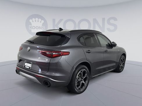 Used 2023 Alfa Romeo Stelvio Ti AWD/4WD image 7