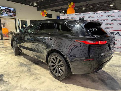 Used 2022 Land Rover Range Rover Velar R-Dynamic S image 9