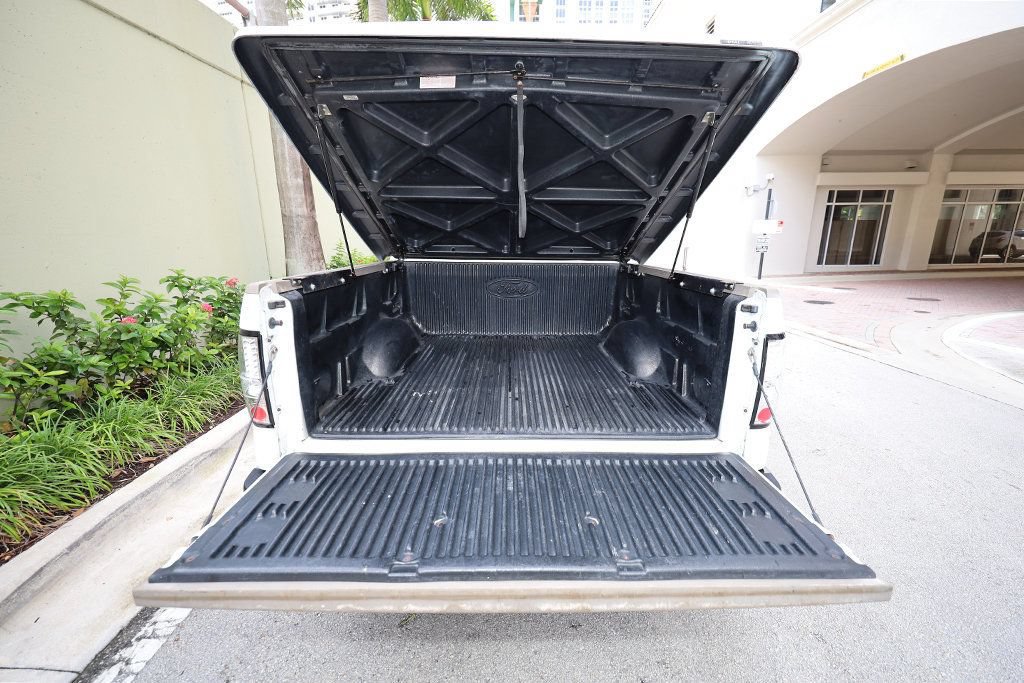 Used 2005 Ford F150 King Ranch RWD image 26
