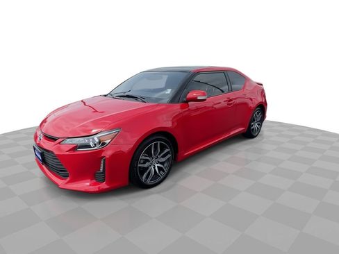 Used 2015 Scion tC FWD image 4