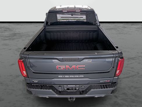 Used 2021 GMC Sierra 1500 AT4 image 3
