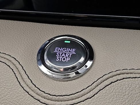 Certified 2024 Lincoln Navigator L Reserve image 26