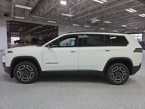 New 2026 Jeep Cherokee Limited AWD/4WD image 4