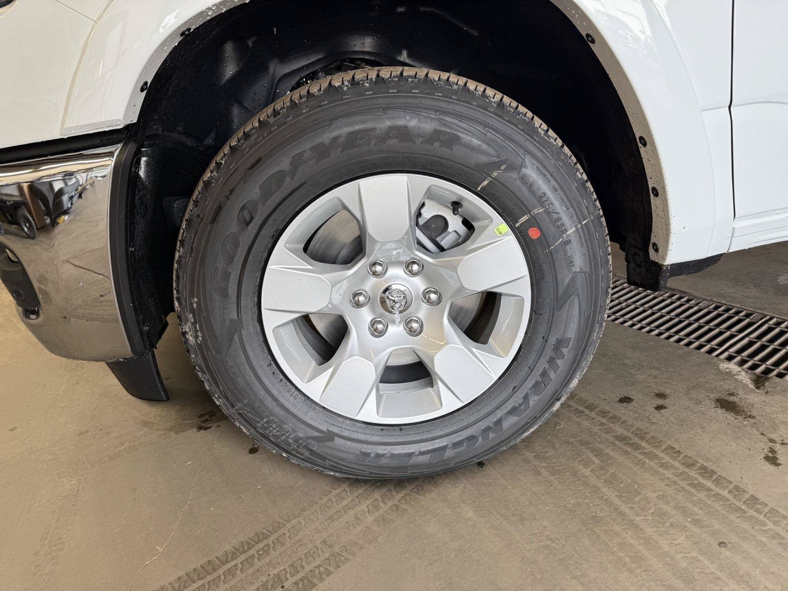 Used 2026 RAM 1500 Big Horn AWD/4WD image 43