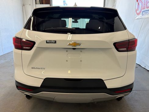 Used 2025 Chevrolet Blazer LT FWD image 6