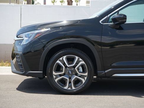 New 2026 Subaru Ascent Limited AWD/4WD image 2