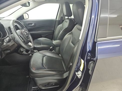 Used 2019 Jeep Compass Limited image 2