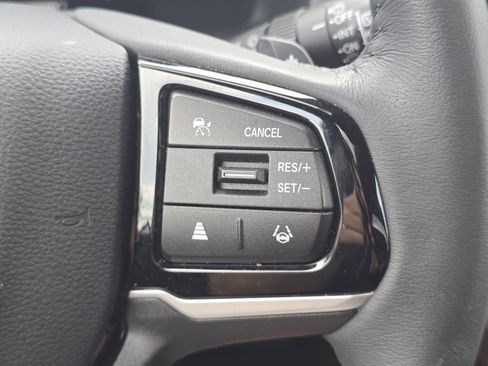 Used 2025 Honda Odyssey Touring image 35