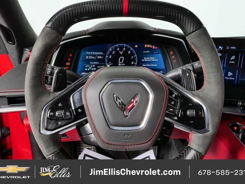 Used 2024 Chevrolet Corvette Z06 w/ Chrome Exterior Badge Package RWD image 9