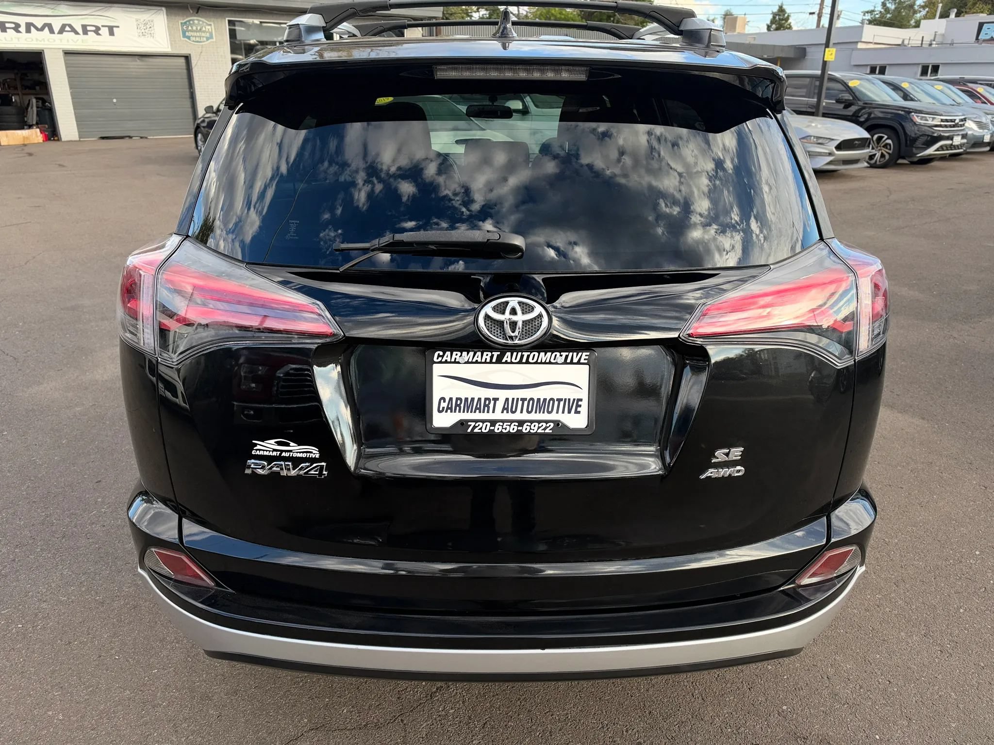 Used 2016 Toyota RAV4 SE AWD/4WD image 8