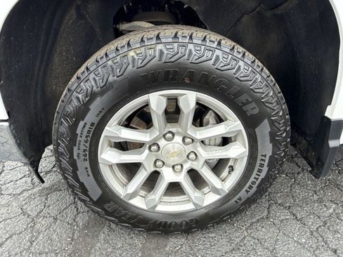 Used 2022 Chevrolet Silverado 1500 LT image 18