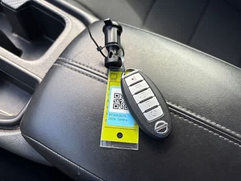 Used 2024 Nissan Sentra S FWD image 26