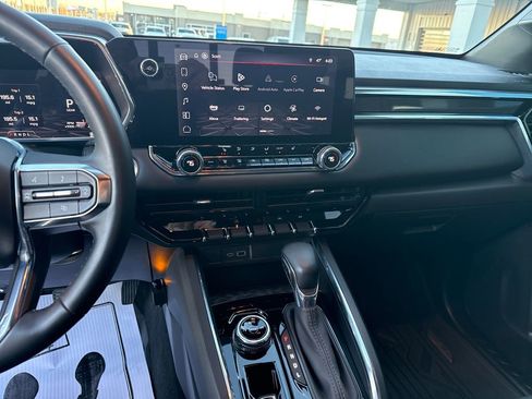 Used 2025 GMC Canyon Elevation w/ Convenience Package image 22